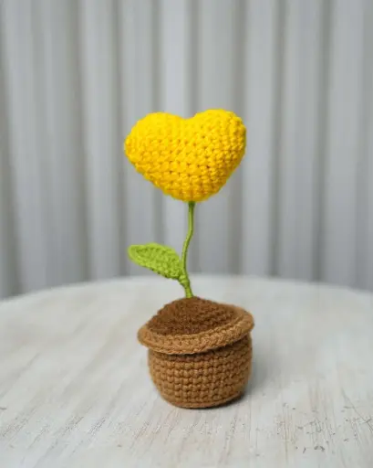 Crochet Puff heart Pot